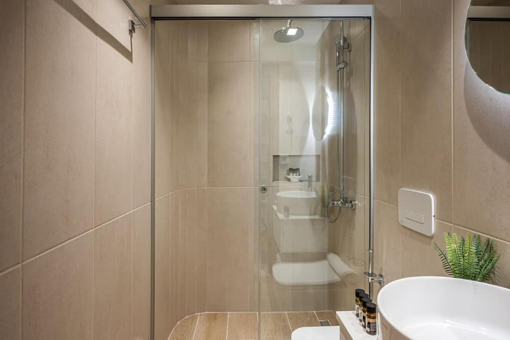 Amalia'S Luxury Apartment 2 Heraklion  Екстер'єр фото